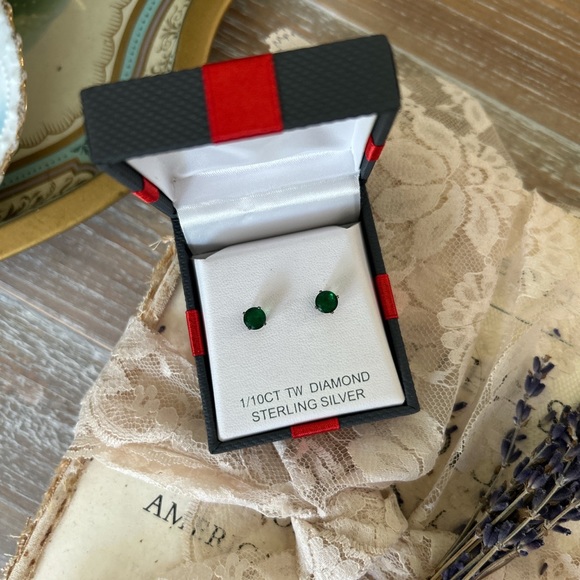 1/10th Carat Total Weight Diamond (Emerald) and Sterling Silver Gold Earrings - Picture 2 of 6